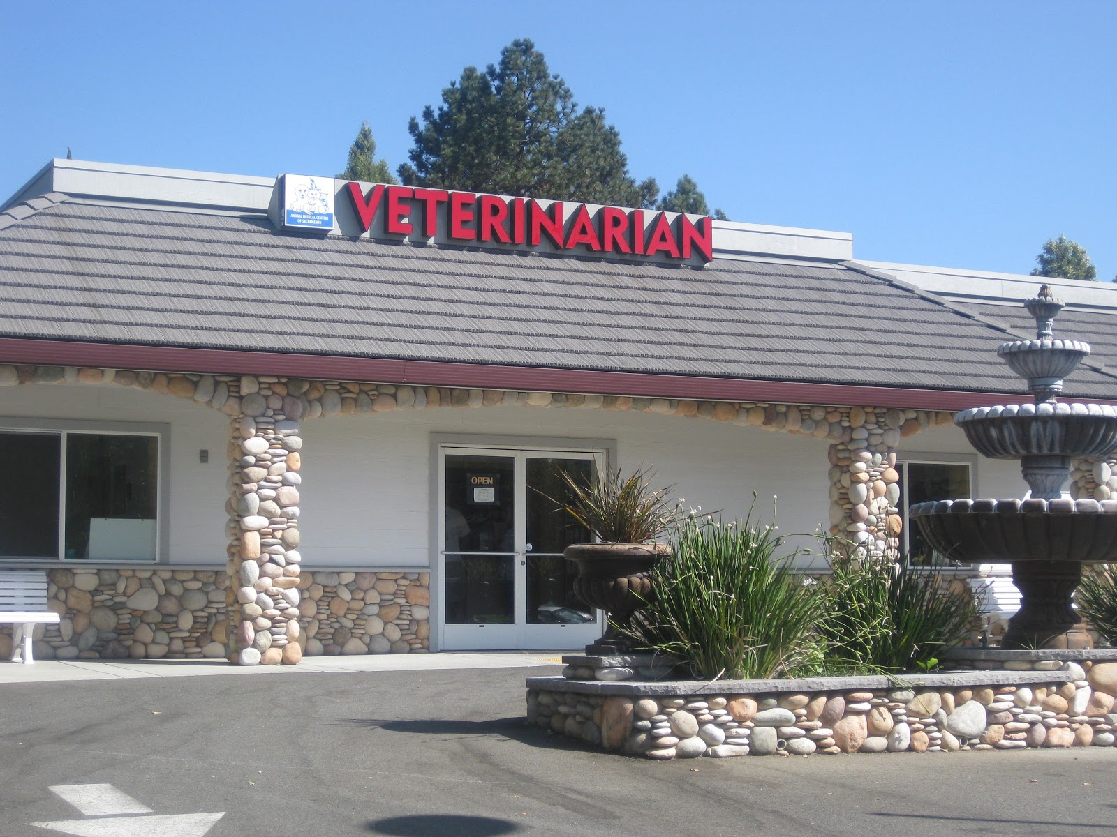 Vca Sunset Animal Medical Center - Fair Oaks , United States