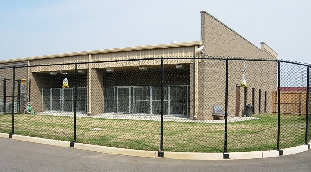 Browndog Lodge Veterinary Clinic - Arlington , United States
