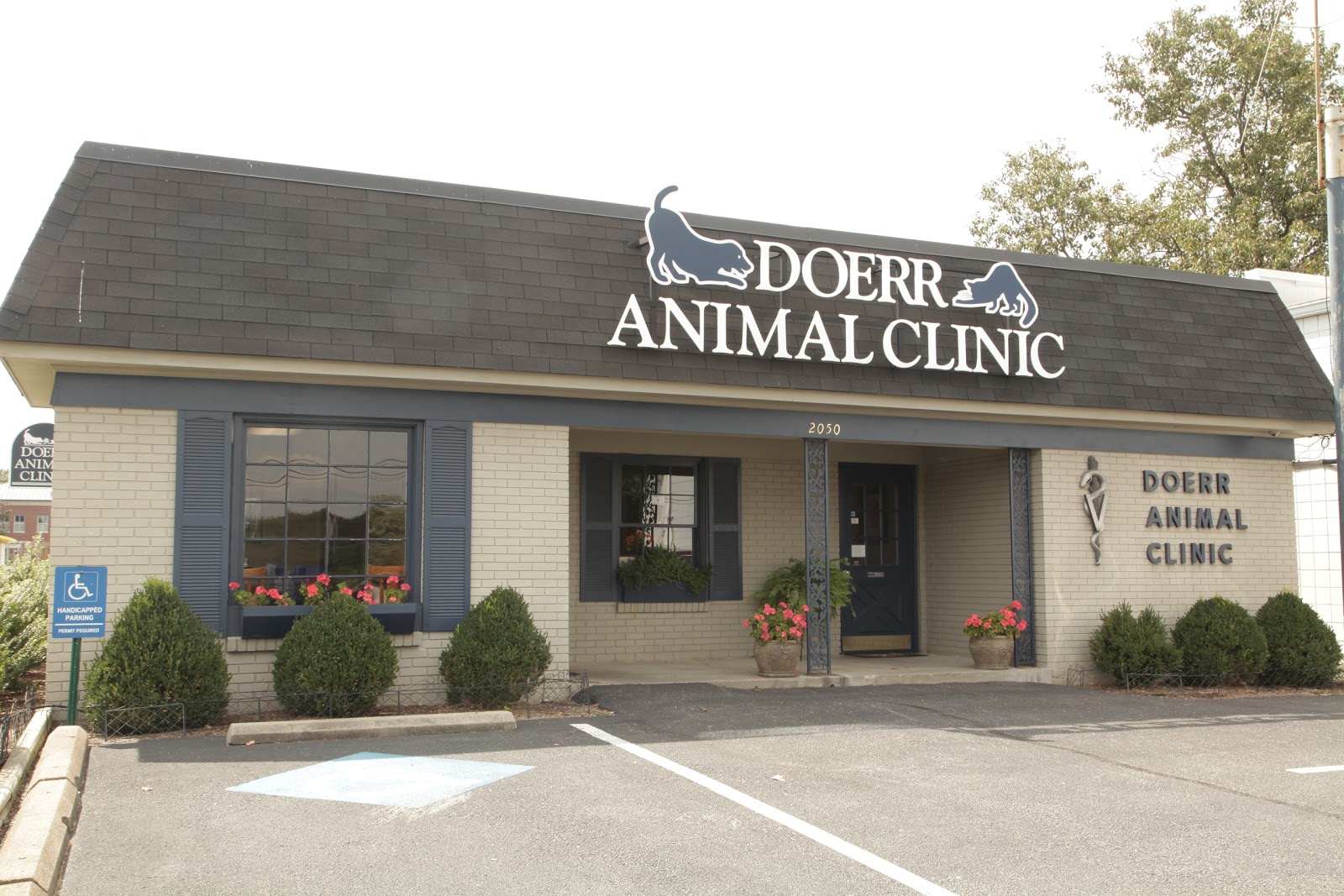 Doerr Animal Clinic - Louisville , United States