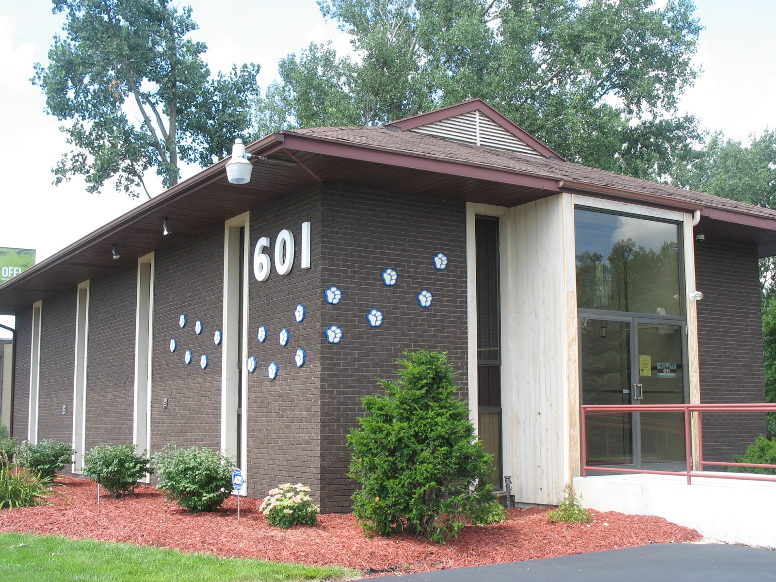 Kentwood Veterinary Clinic - Grand Rapids , United States