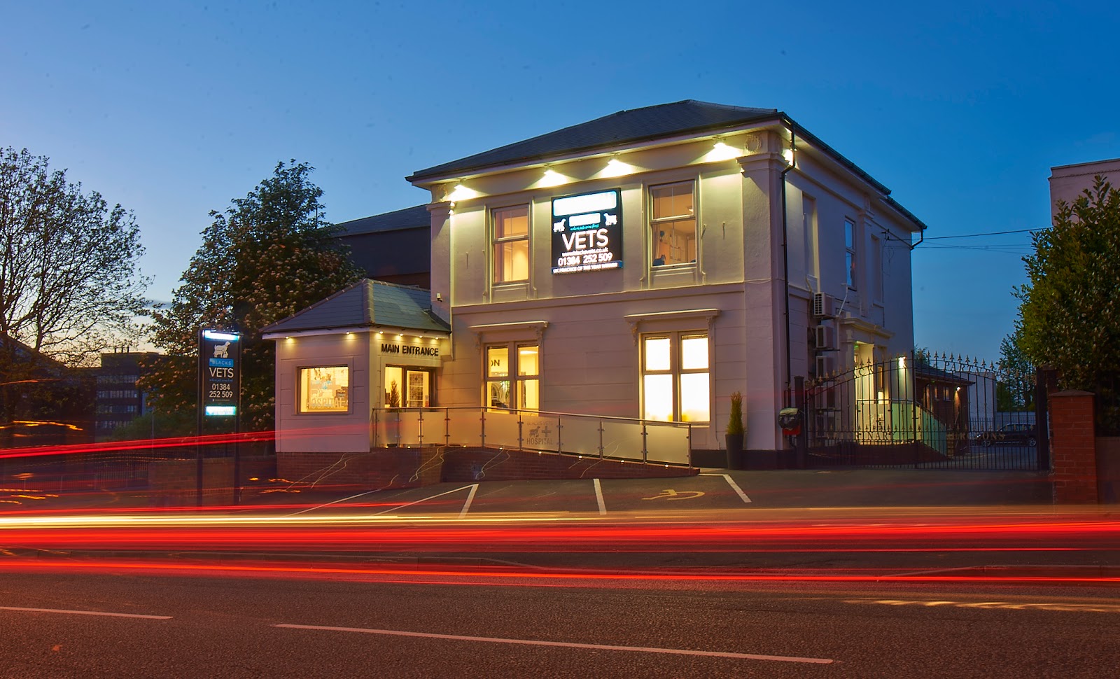 Blacks Vets In Dudley - Dudley , United Kingdom