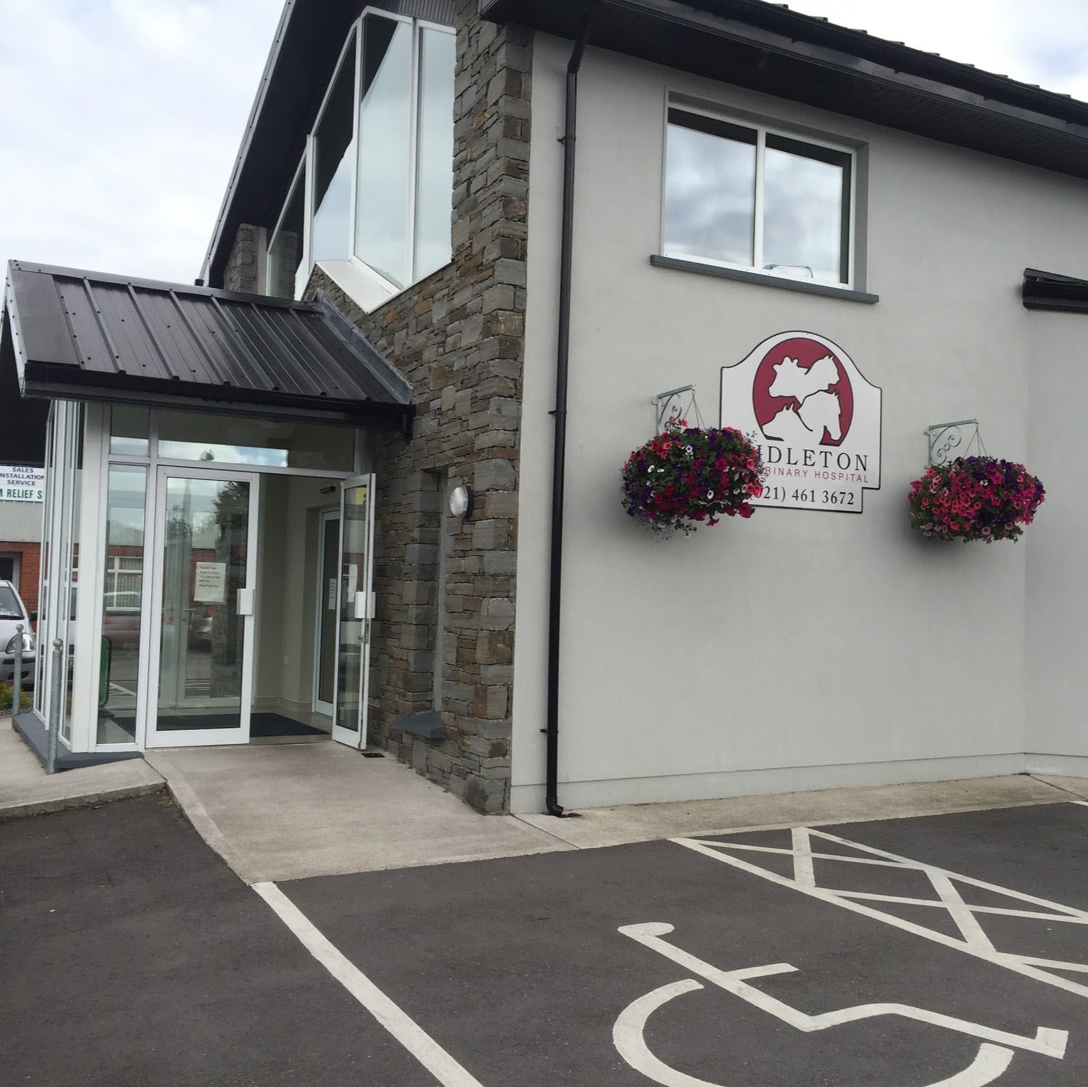 Midleton Veterinary Hospital - Midleton , Ireland