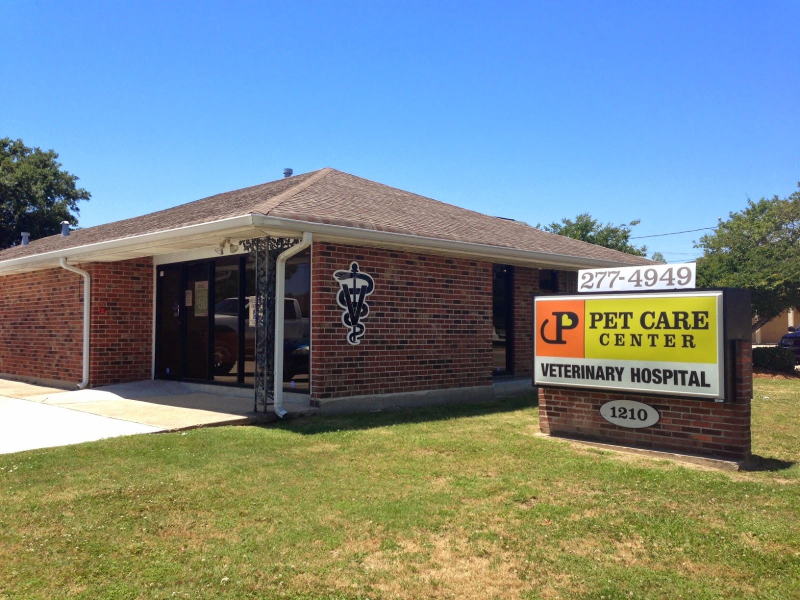 Pet Care Center Chalmette - Chalmette , United States