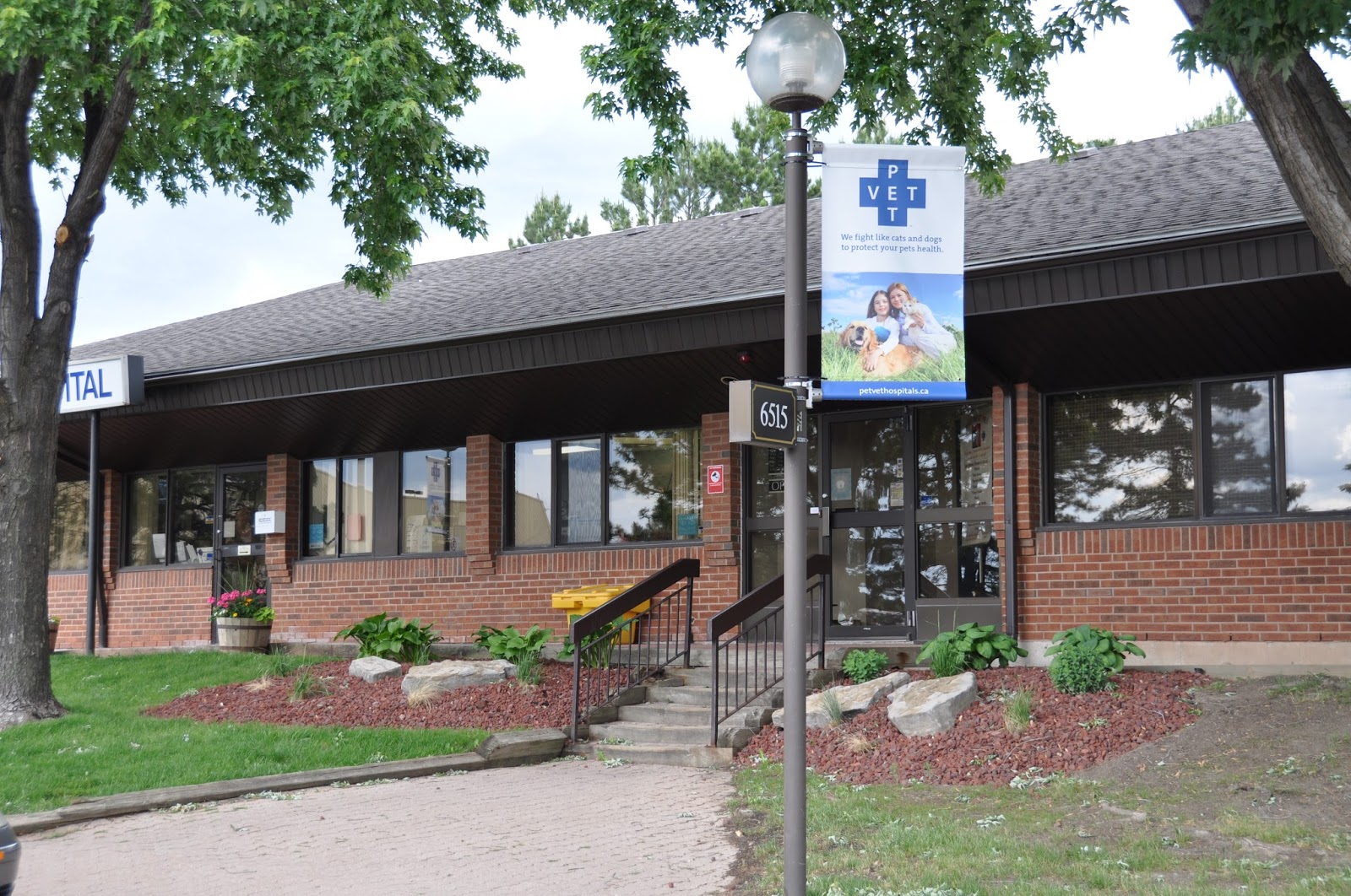 Vca Canada Credit Valley Animal Hospital - Mississauga , Canada