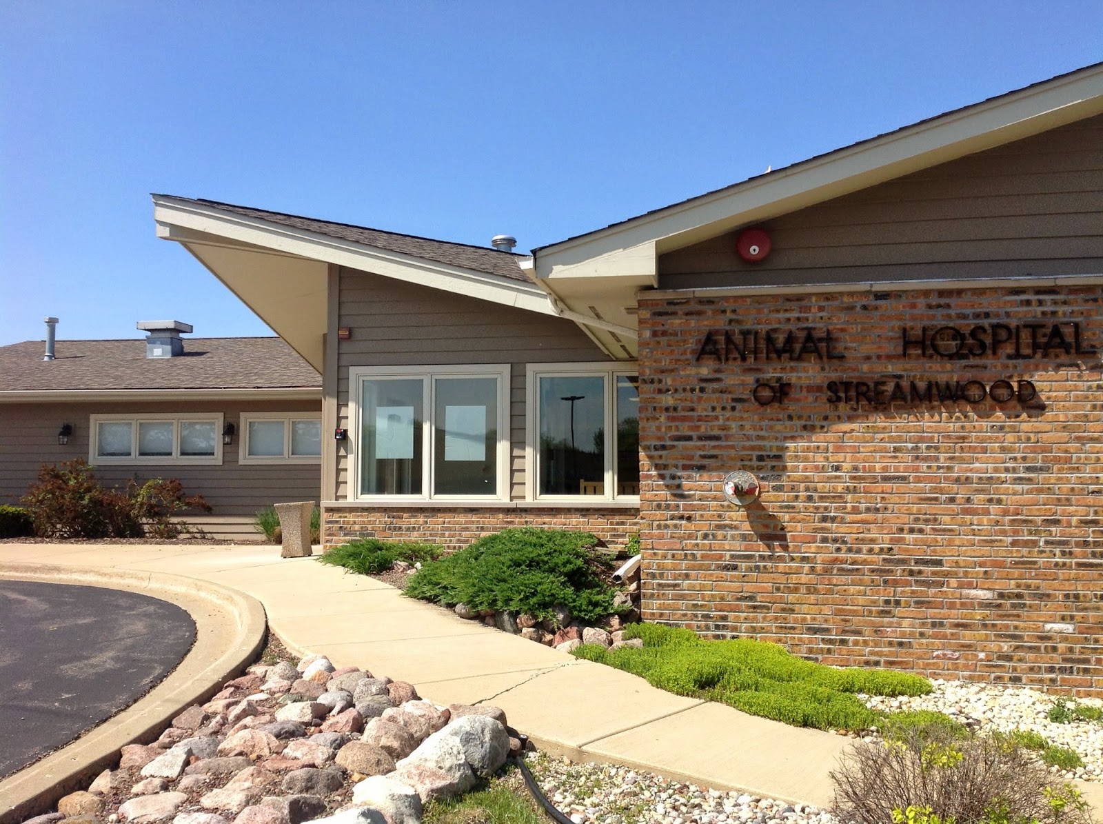 Animal Hospital Of Streamwood - Streamwood , United States