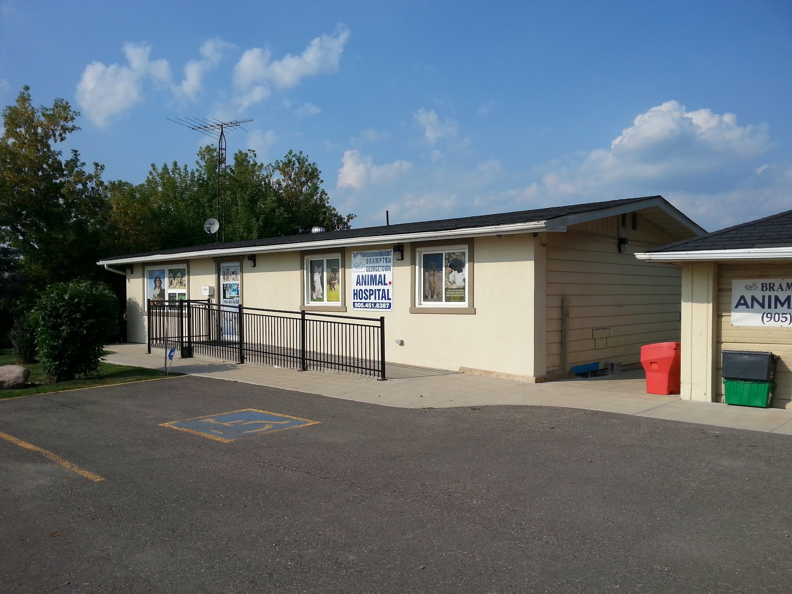 Brampton Georgetown Animal Hospital - Brampton , Canada